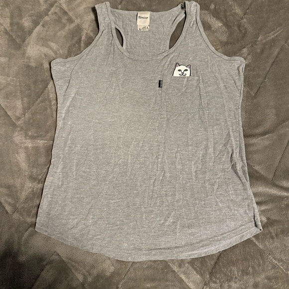 RipNDip Tanktop - Picture 2 of 5